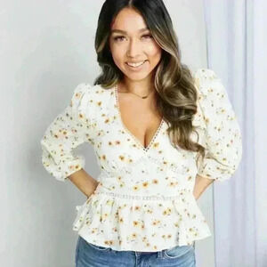 Blu Pepper Floral
 Peplum Blouse